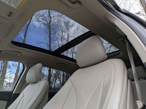 Used 2018 Lincoln MKX Reserve w/ Lincoln MKX Climate Package AWD/4WD image 14