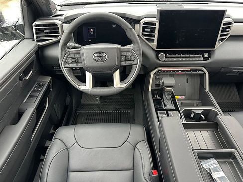 New 2026 Toyota Tundra Limited image 14