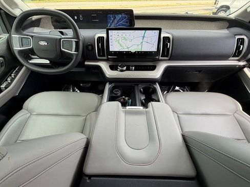 Certified 2025 Ford Expedition Max Active image 3