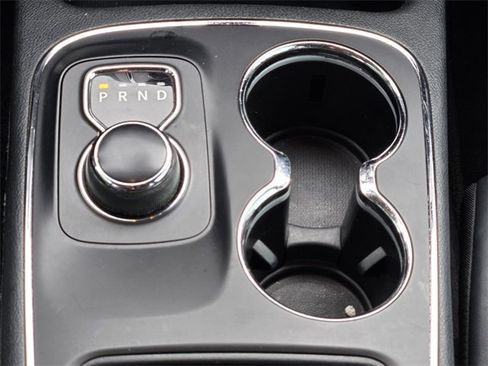 Used 2016 Dodge Durango Limited w/ Nav & Power Liftgate Group image 12