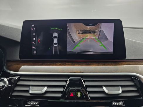 Used 2019 BMW 540i xDrive w/ M Sport Package AWD/4WD image 23