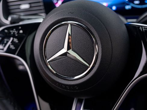 Used 2025 Mercedes-Benz GLE 450 4MATIC image 26