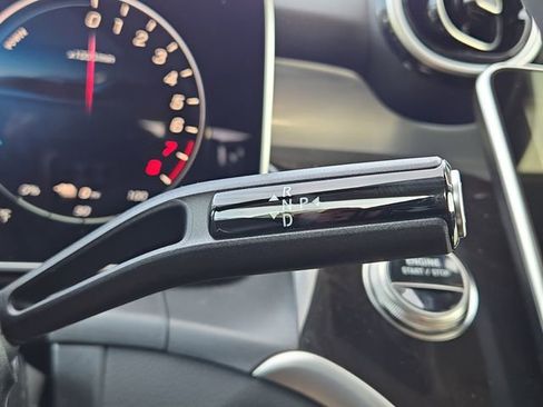 New 2025 Mercedes-Benz GLC 350e 4MATIC image 11