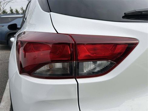 Certified 2024 Chevrolet TrailBlazer LS w/ LS Convenience Package image 9