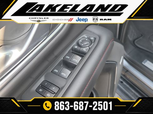 Used 2022 Chevrolet Tahoe RST w/ Luxury Package RWD image 17
