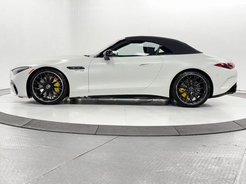 Used 2022 Mercedes-Benz SL 63 AMG 4MATIC image 4