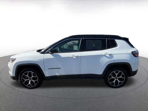 Used 2025 Jeep Compass Limited AWD/4WD image 7