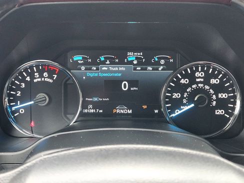 Used 2019 Ford F150 Platinum w/ Equipment Group 701A Luxury image 9