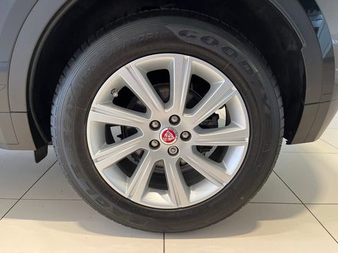 Used 2019 Jaguar E-PACE S AWD/4WD image 12
