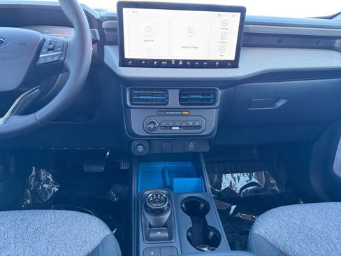 Used 2025 Ford Maverick XLT w/ XLT Luxury Package image 11