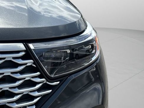 Certified 2020 Ford Explorer Platinum w/ Premium Technology Package AWD/4WD image 48