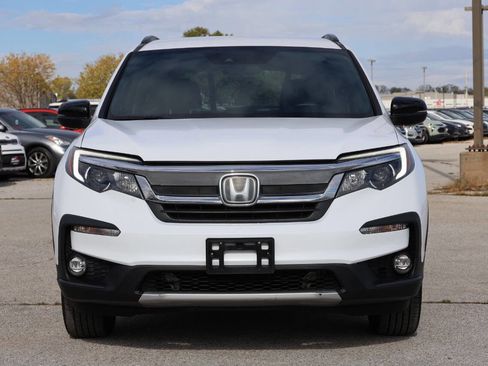 Used 2022 Honda Pilot Sport image 2