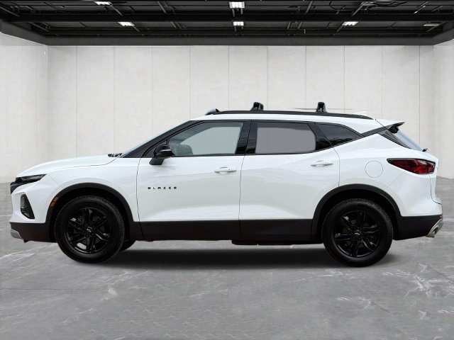 Used 2021 Chevrolet Blazer LT AWD/4WD image 2