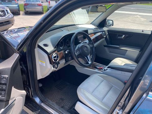 Used 2013 Mercedes-Benz GLK 250 BlueTEC 4MATIC image 14