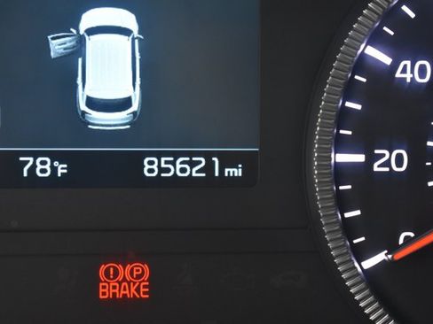 Used 2022 Kia Telluride EX w/ EX Premium Package FWD image 25