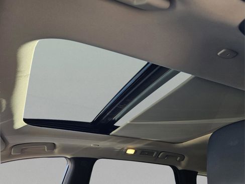 Certified 2025 INFINITI QX60 Pure image 18