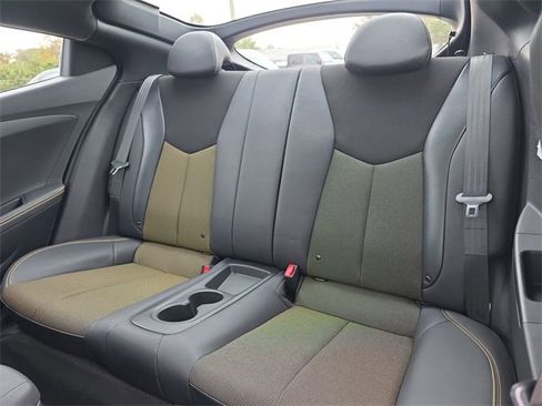Used 2016 Hyundai Veloster w/ Option Group 02 image 14