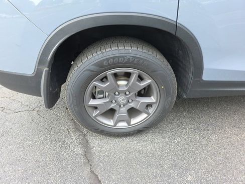 Used 2024 Honda Passport TrailSport image 9