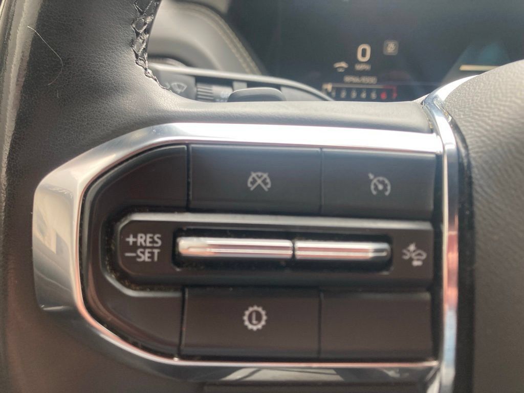Certified 2025 GMC Yukon Elevation AWD/4WD image 30