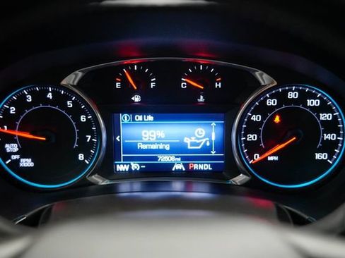 Used 2022 Chevrolet Equinox RS FWD image 32