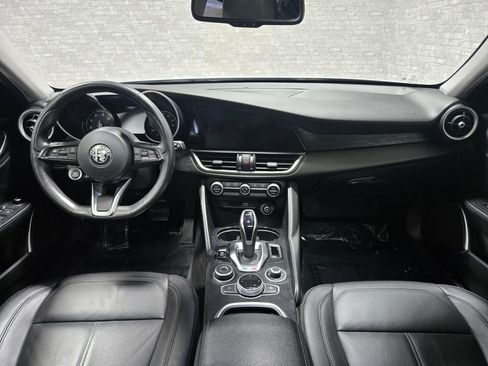 Used 2021 Alfa Romeo Giulia Sprint w/ Nero Edizione image 37