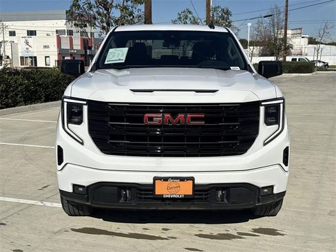 Used 2023 GMC Sierra 1500 Elevation image 8