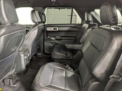 Used 2020 Ford Explorer Limited image 35