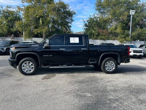 Used 2022 Chevrolet Silverado 2500 High Country w/ Z71 Off-Road Package image 4