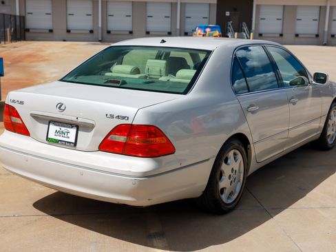 Used 2002 Lexus LS 430 image 16