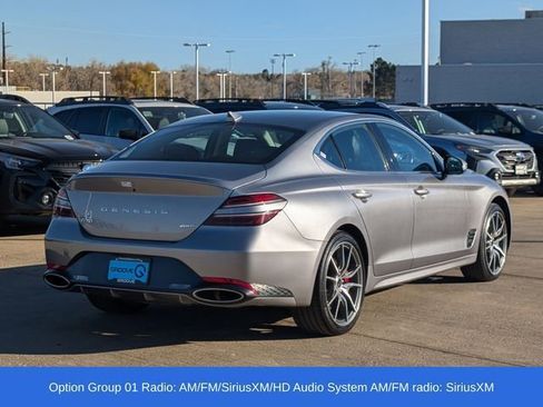 Used 2025 Genesis G70 2.5T image 3