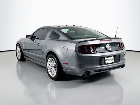 Used 2013 Ford Mustang Premium image 8