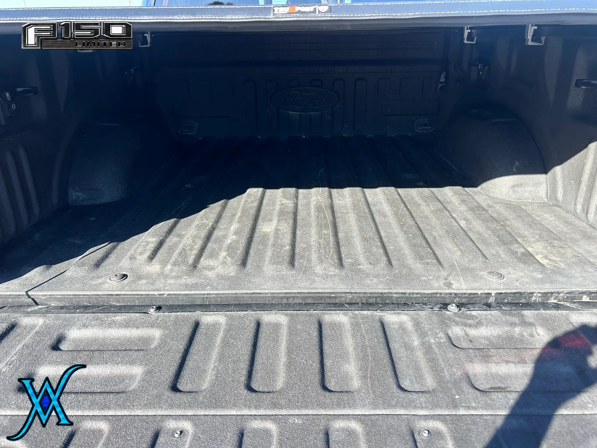 Used 2017 Ford F150 Limited AWD/4WD image 19