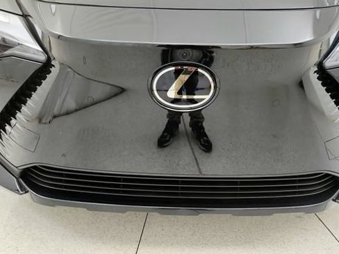 Used 2026 Lexus RZ 350e 2WD w/ Convenience Package image 23