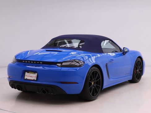 Certified 2022 Porsche 718 Boxster GTS image 6