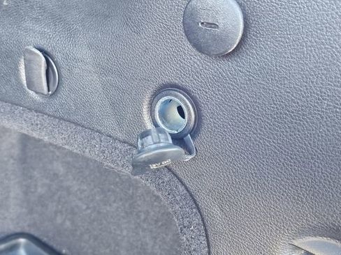 Used 2020 Jeep Grand Cherokee Altitude image 30