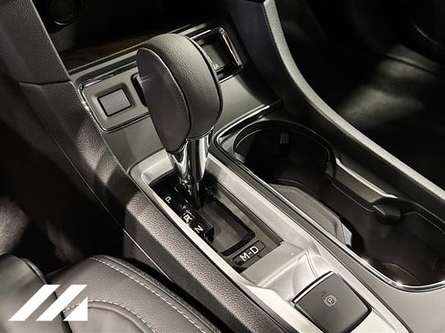 New 2026 Subaru Ascent Premium AWD/4WD image 17
