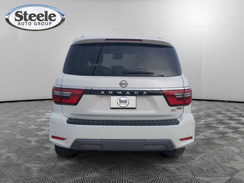 Used 2021 Nissan Armada SL w/ Captain's Chairs Package image 4