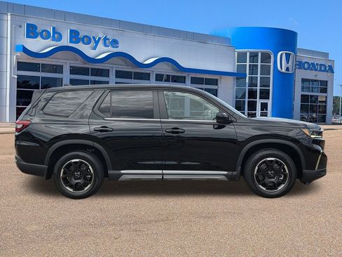 Used 2025 Honda Pilot EX-L image 4
