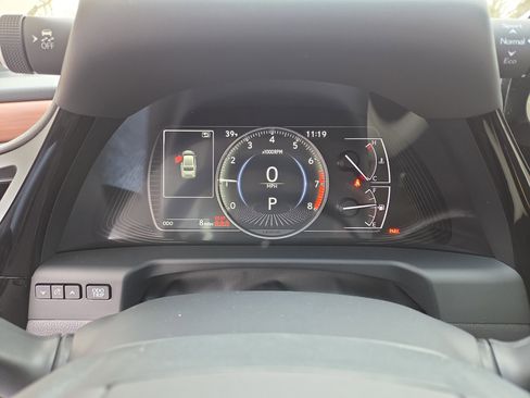 New 2025 Lexus ES 350 w/ Premium Package image 12