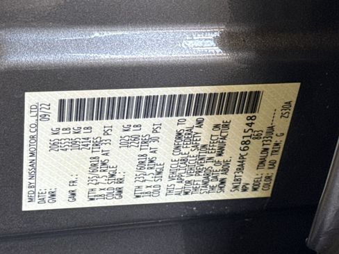 Used 2023 Nissan Rogue SV FWD image 27