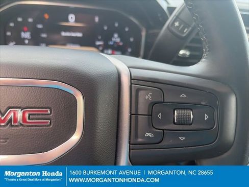 Used 2025 GMC Sierra 1500 SLT AWD/4WD image 21