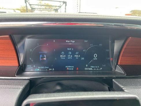 Used 2022 Lincoln Navigator L Reserve image 21