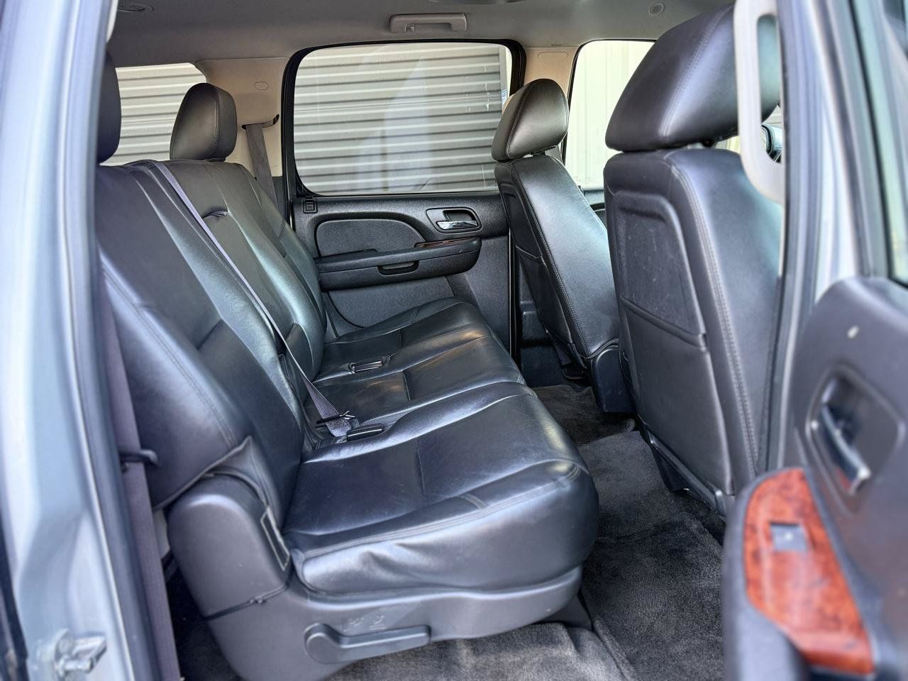 Used 2013 Chevrolet Suburban LTZ AWD/4WD image 14