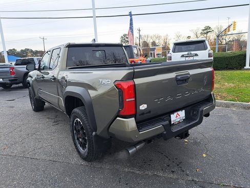 New 2026 Toyota Tacoma TRD Off-Road image 8