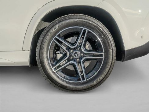 New 2026 Mercedes-Benz GLE 450 4MATIC image 16