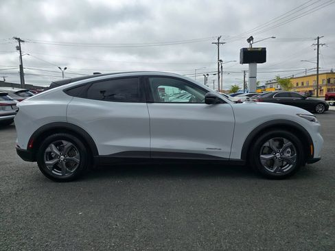 Used 2023 Ford Mustang Mach-E Select AWD/4WD image 5