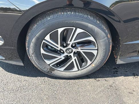 New 2026 Hyundai Sonata Blue FWD image 12
