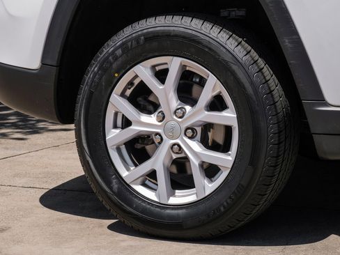 Used 2022 Jeep Grand Cherokee Limited image 68