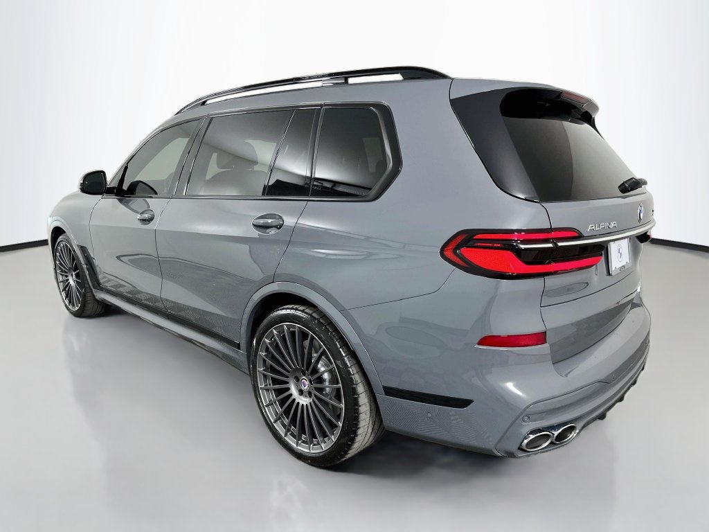 Used 2024 BMW ALPINA XB7 AWD/4WD image 7