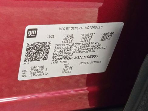 Used 2022 Chevrolet Traverse LT image 36